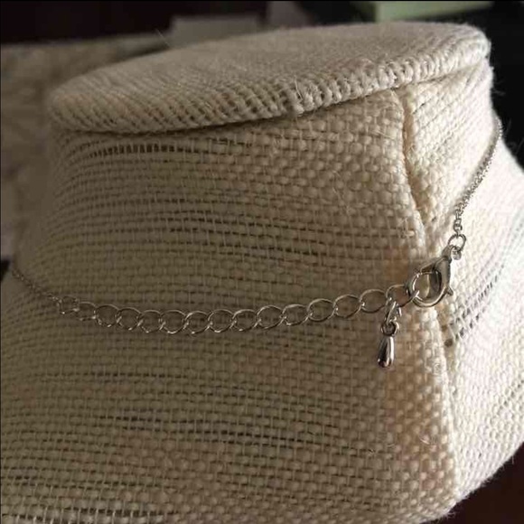 Cute silver plated necklace with adjustable back - Picture 3 of 4