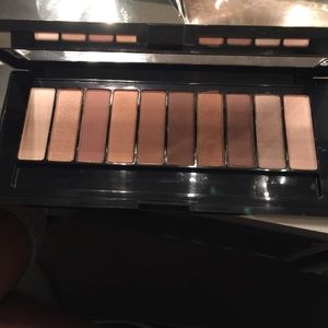 La palette nude 1 by Loreal