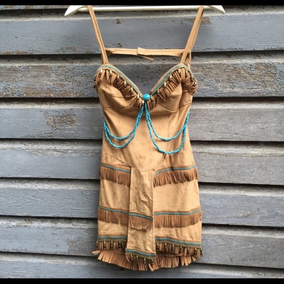 Pocahontas/ Indian costume