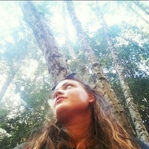 Meet your Posher, Leah