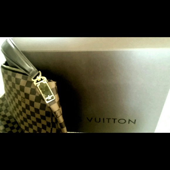 Louis Vuitton  Brand New - Picture 1 of 4