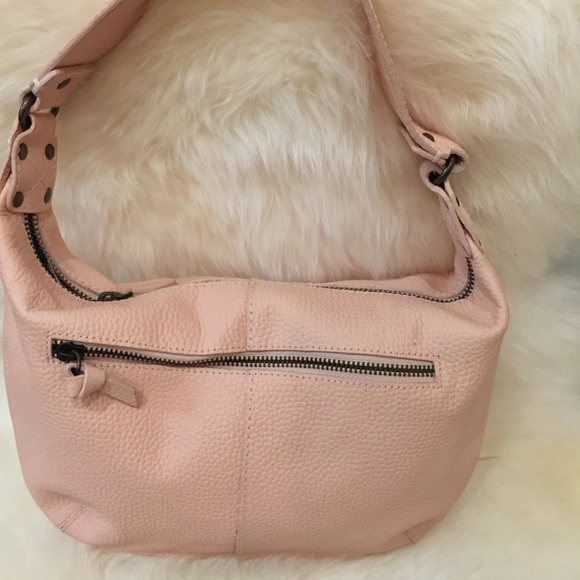 Gap leather bag