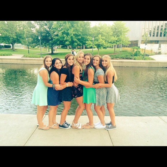 Meet your Posher, Olivia