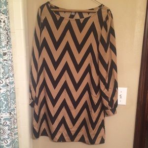 Tan & Black chevron long sleeve dress