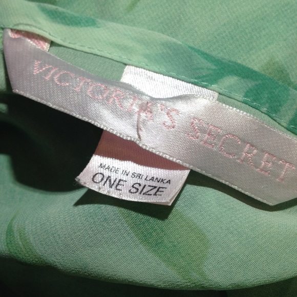 bathrobe - Picture 2 of 3