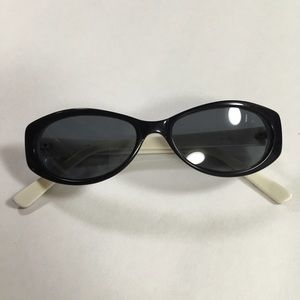 Anna Sui Daisy Sunglasses