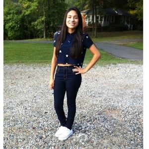 Meet your Posher, Tania