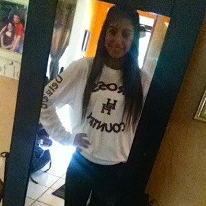 Meet your Posher, Morelia