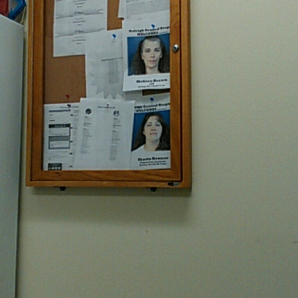 Meet your Posher, Alina - Picture 1 of 1