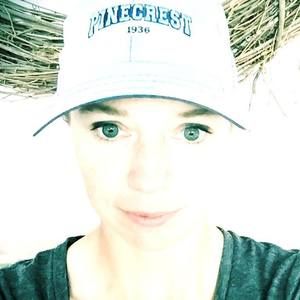 Meet your Posher, Jacie