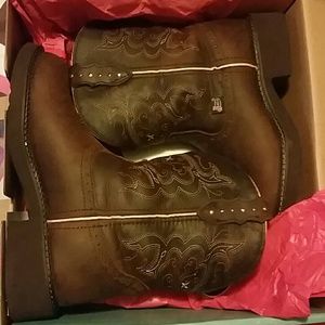 Cowgirl boots , PRICE IS FINAL