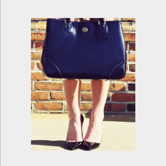 ❤️SOLD💓💯Authentic Large Tory Burch Tote Bag - Picture 2 of 4