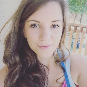 Meet your Posher, Ali