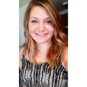 Meet your Posher, Linda