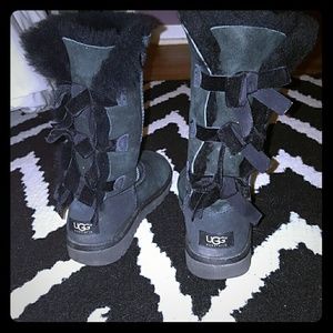 Bailey Bow tall Uggs Looking to Trade!!!!
