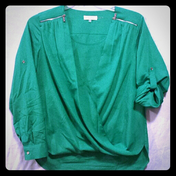 Calvin Klein Tops - 💚 SALE 💚Calvin Klein Blouse