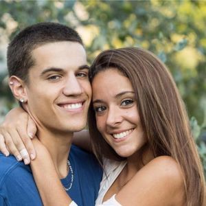 Meet your Posher, Caitlin