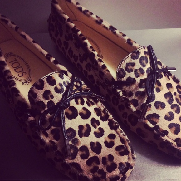 ! Reserved ! Authentic , like new Tods