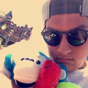 Meet your Posher, Joey