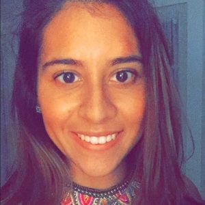 Meet your Posher, Chrystine