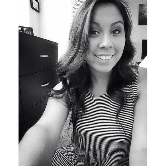 Meet your Posher, Roxanne - Picture 2 of 2