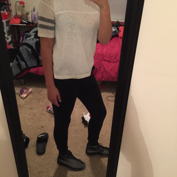 Jordan future 11s .. 4y