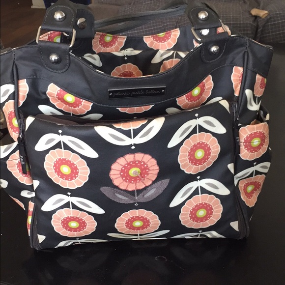 Petunia pickle bottom diaper bag