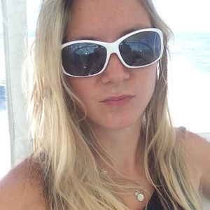 Meet your Posher, Robyn