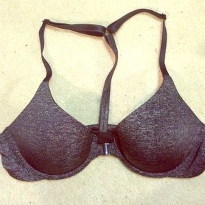 Grey, Lightly Lined Victoria Secret 32A bra!