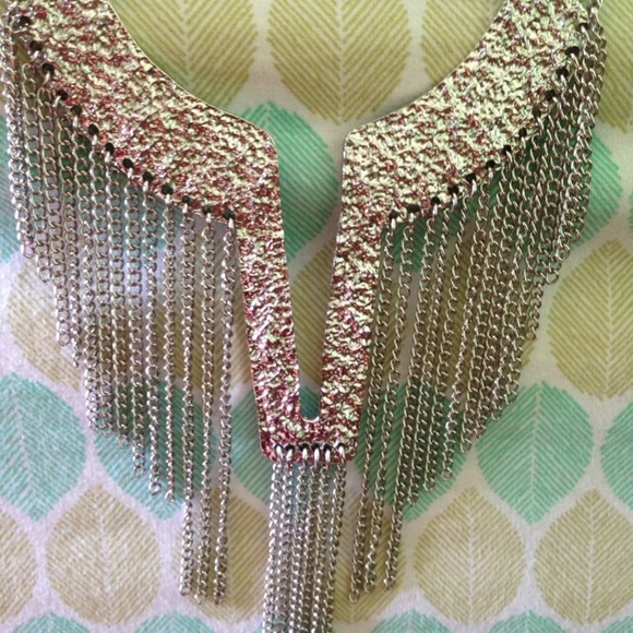 Necklace - Picture 3 of 4