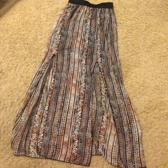Maxi skirt