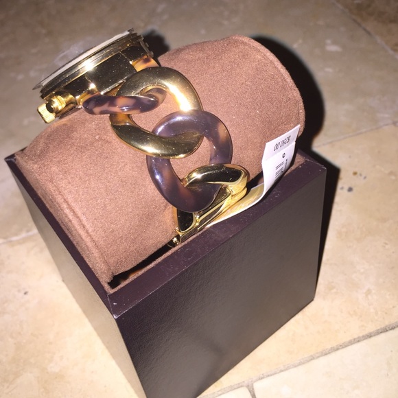 Authentic Micael Kors. - Picture 3 of 4