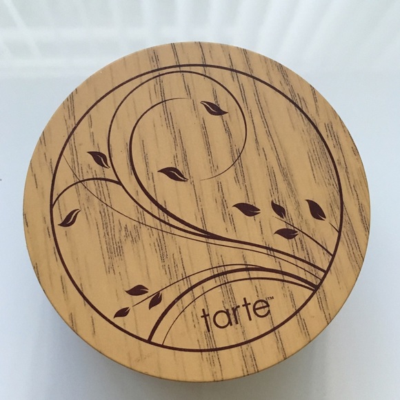 Tarte Amazonian Clay Airbrush Foundation