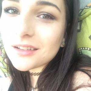 Meet your Posher, Brianna