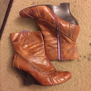 Kenzie brand ankle bootie size 8