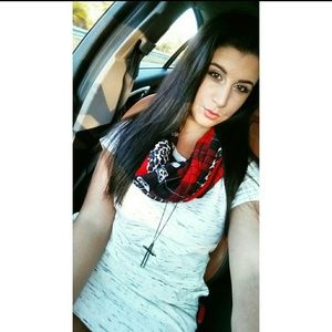 Meet your Posher, Maria