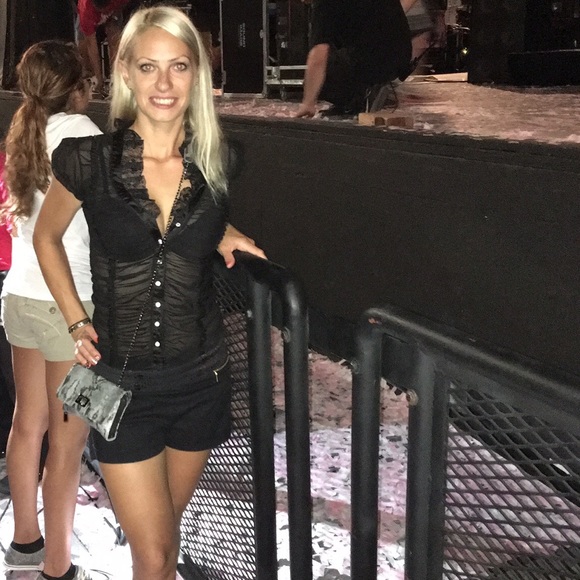 Meet your Posher, Yulia - Picture 1 of 1