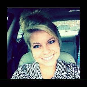 Meet your Posher, Kaitlyn