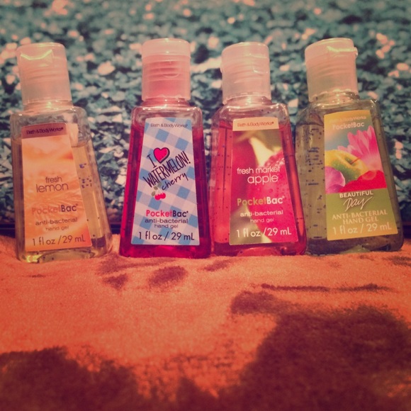 Bath and Body Works anti bacterial hand gel