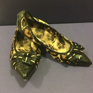 [Brand New] Super cute calf hair Sam Edelman Flat