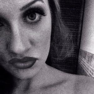 Meet your Posher, Lyndsey