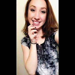 Meet your Posher, Delaney