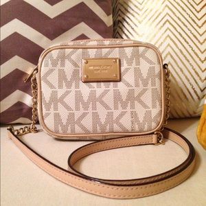 Michael Kors Crossbody