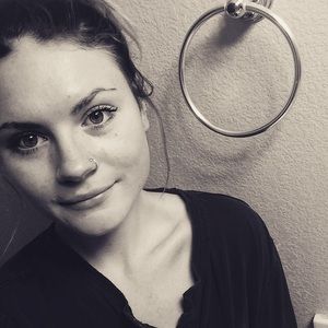 Meet your Posher, Kaila