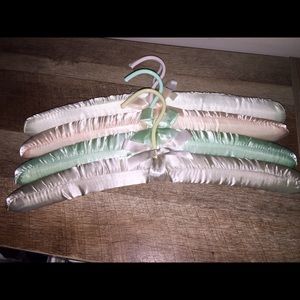 Silk-Covered Padded Hangers - Wedding - Set of 4
