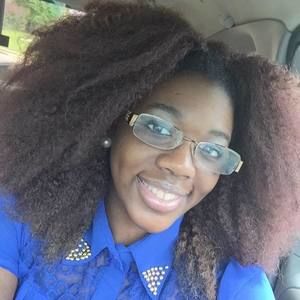 Meet your Posher, Denise