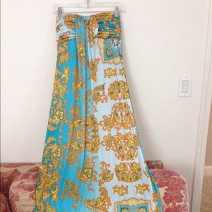 Super cute strapless dress