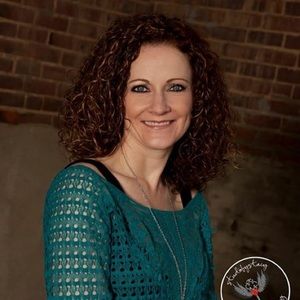 Meet your Posher, Stacy