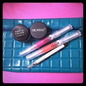 [New] Beauty goodies bundle #3 (with makeup bag)