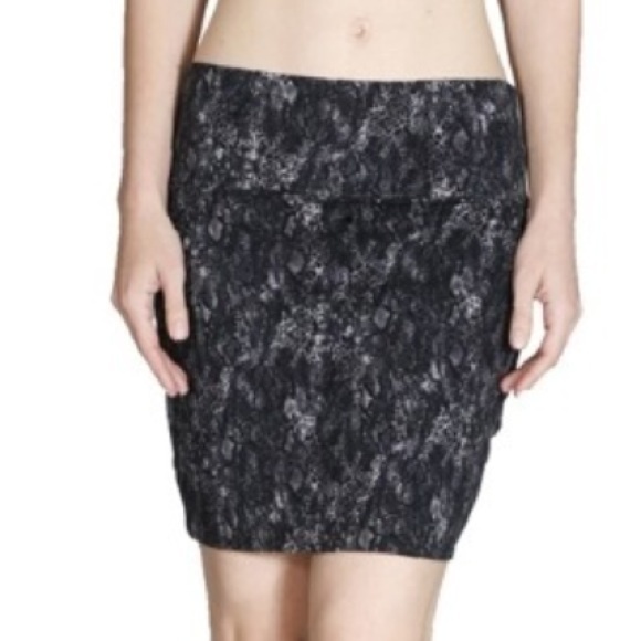 snake print mini skirt